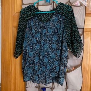 Blue patterned loose top